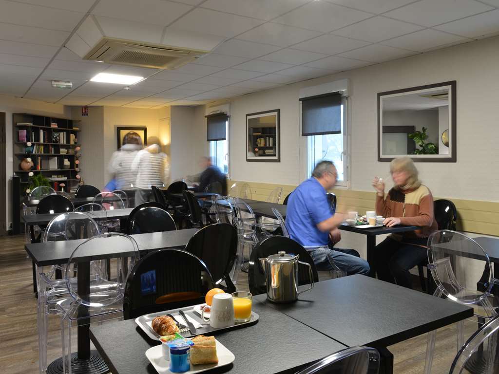 Hotel Kyriad Brive Ouest Étterem fotó