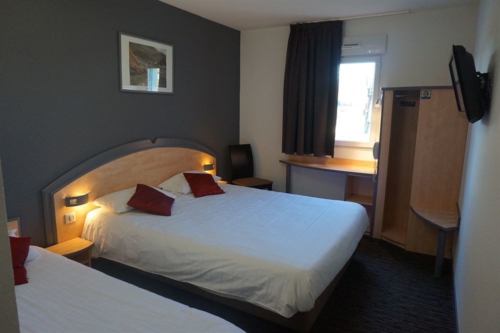 Hotel Kyriad Brive Ouest Kültér fotó