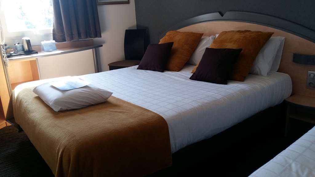 Hotel Kyriad Brive Ouest Szoba fotó